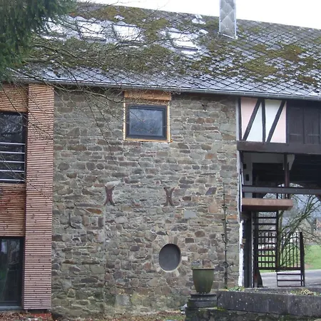 Manor House Loft In Holiday home