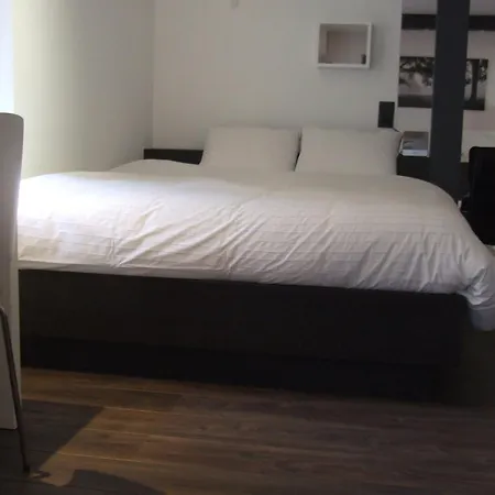 Manor House Loft In Robertville